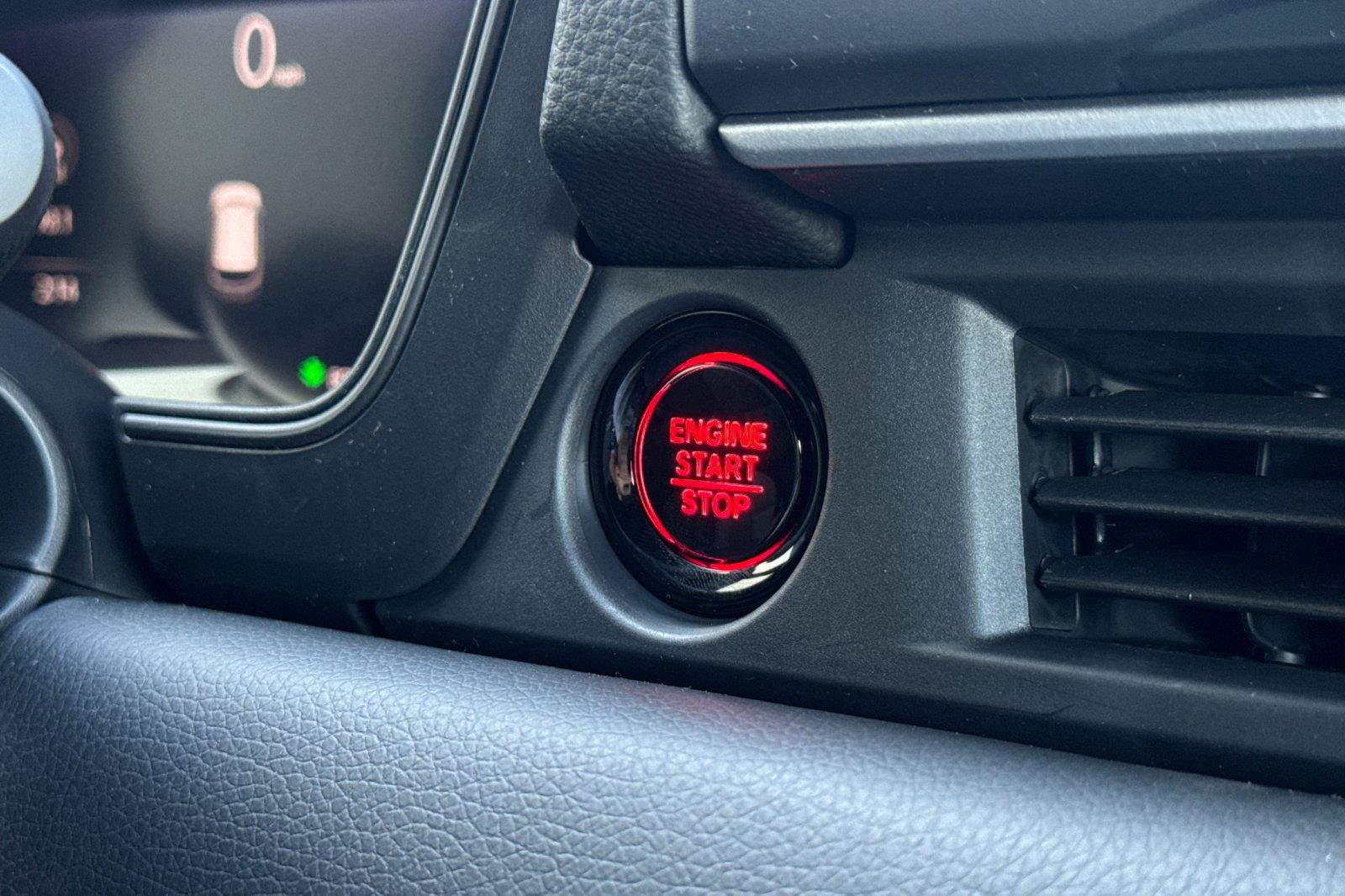 2026 Honda Pilot Sport at Altoona Honda