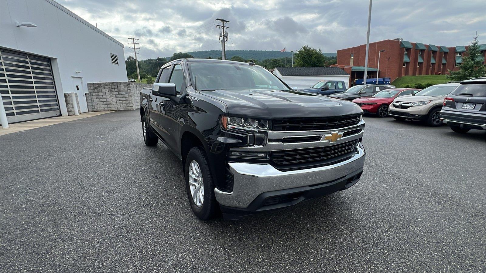 2020 Chevrolet Silverado 1500 LT - 1
