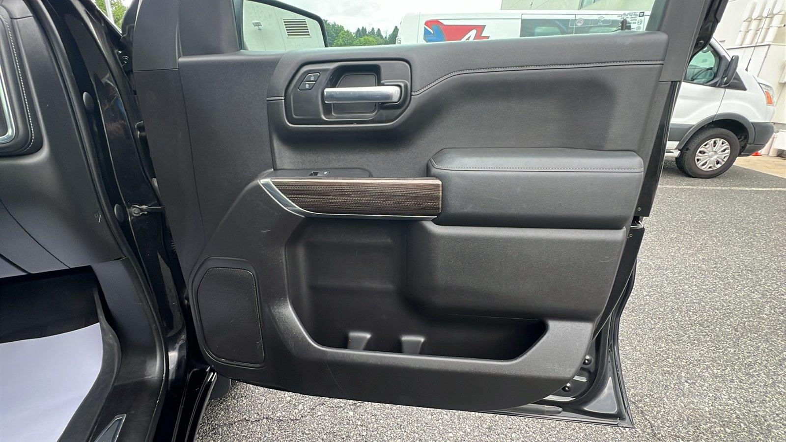 2020 Chevrolet Silverado 1500 LT - 11