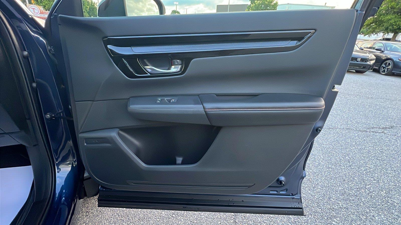 2026 Honda CR-V Hybrid Sport Touring at Altoona Honda