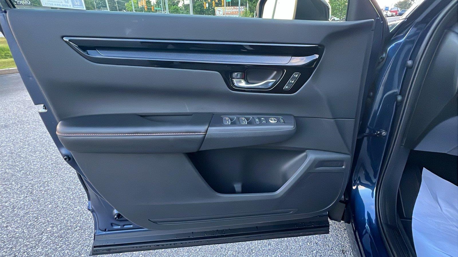 2026 Honda CR-V Hybrid Sport Touring at Altoona Honda
