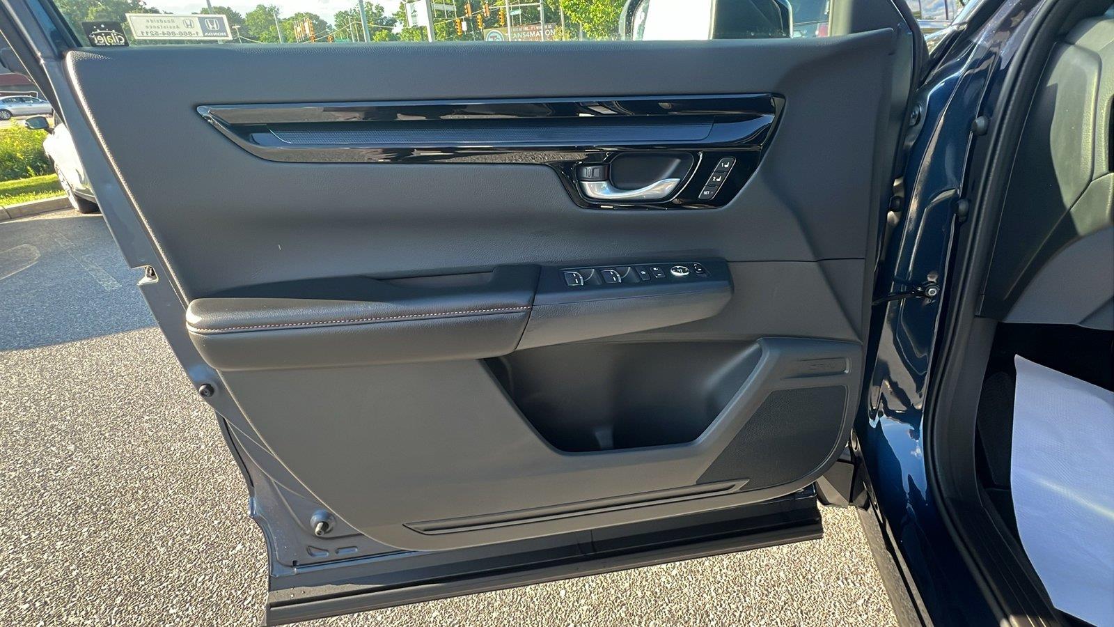 2026 Honda CR-V Hybrid Sport Touring at Honda North