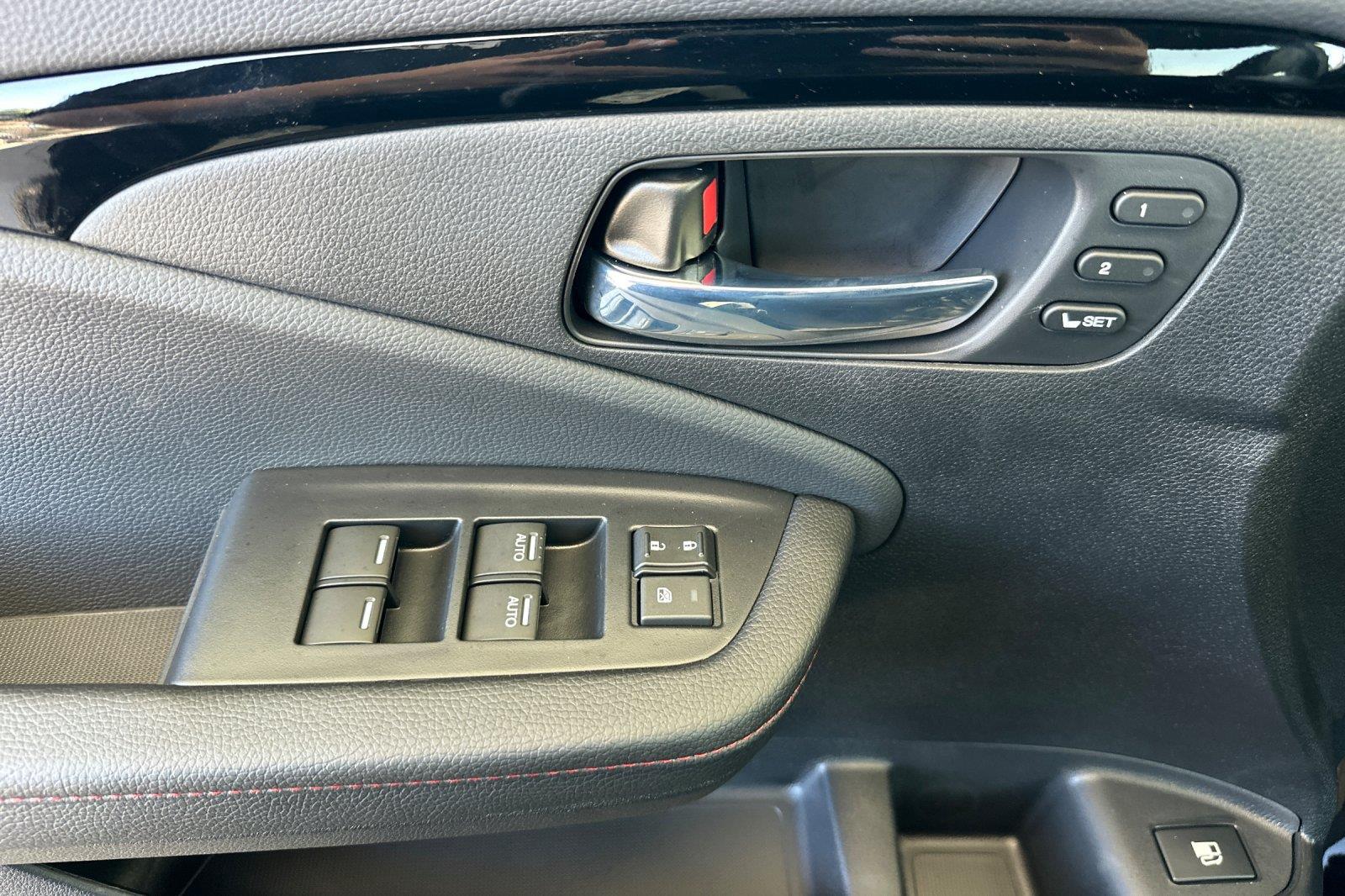 2026 Honda Ridgeline Black Edition at Altoona Honda