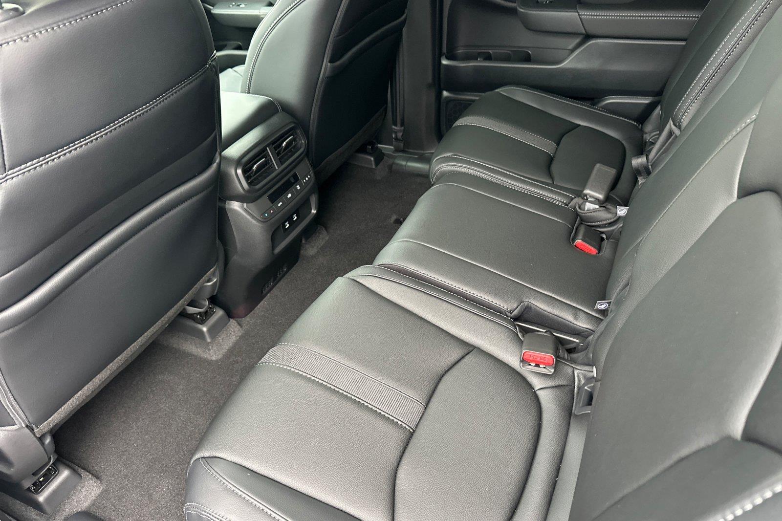 2026 Honda Pilot EX-L at Altoona Honda