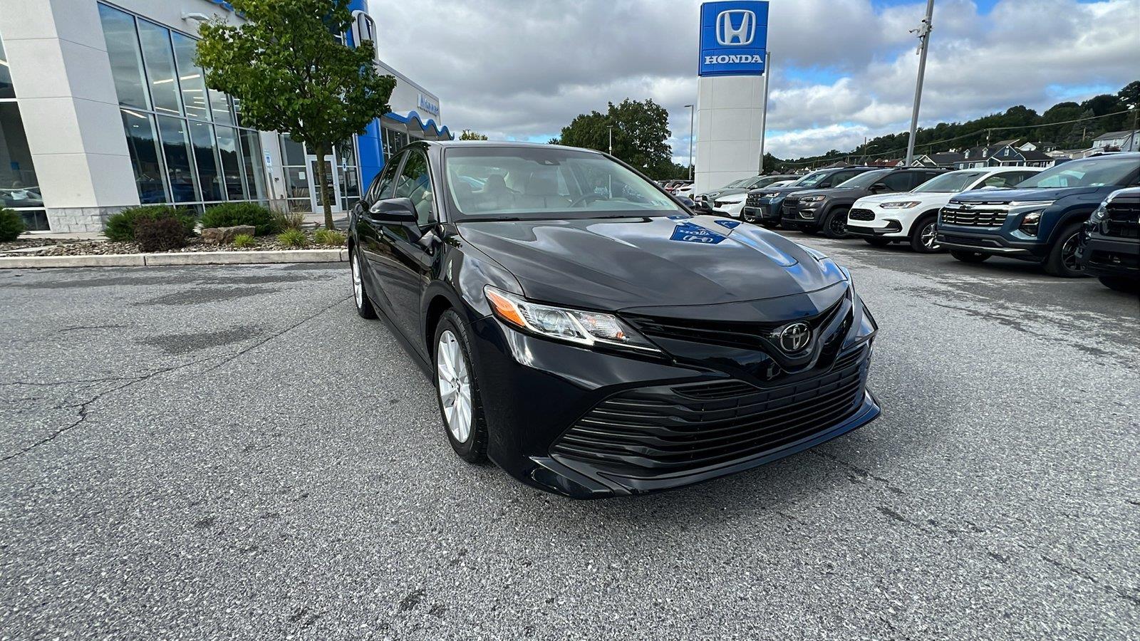 2018 Toyota Camry LE - 1