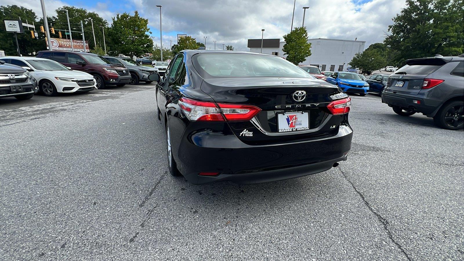 2018 Toyota Camry LE - 5