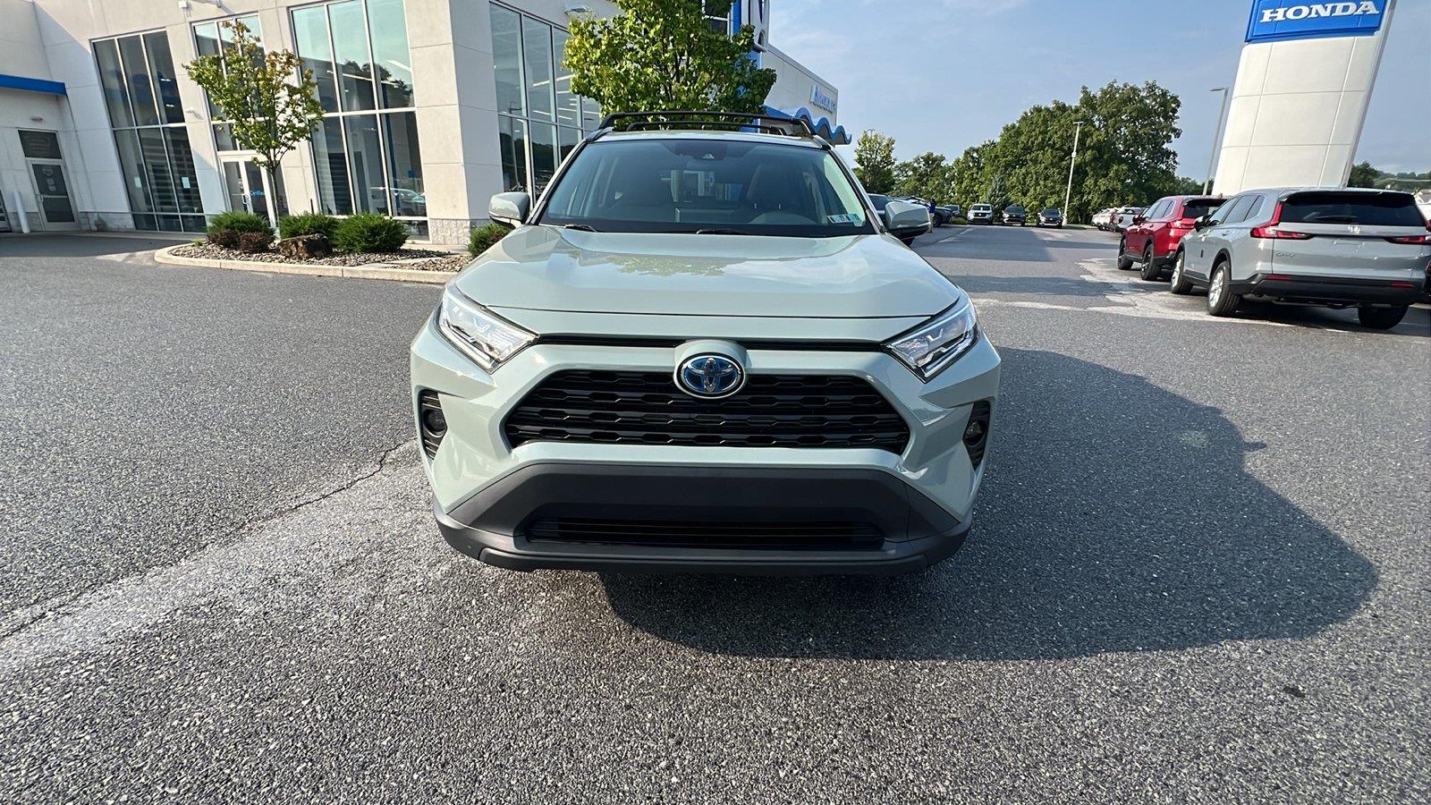 2020 Toyota RAV4 Hybrid XLE - 8