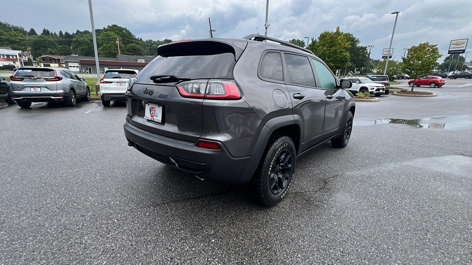 2022 Jeep Cherokee X - 3