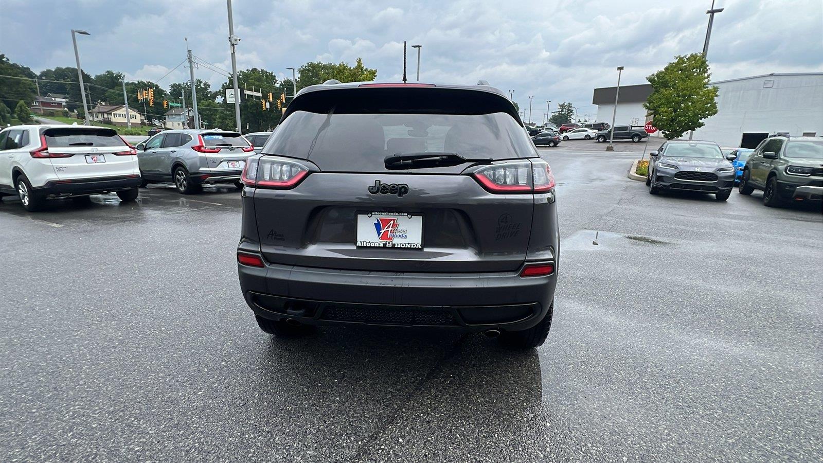 2022 Jeep Cherokee X - 4