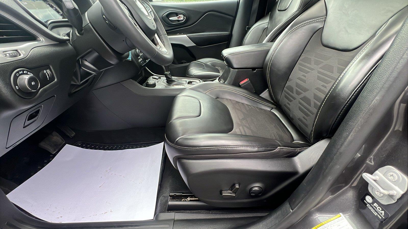 2022 Jeep Cherokee X at Diehl Automotive