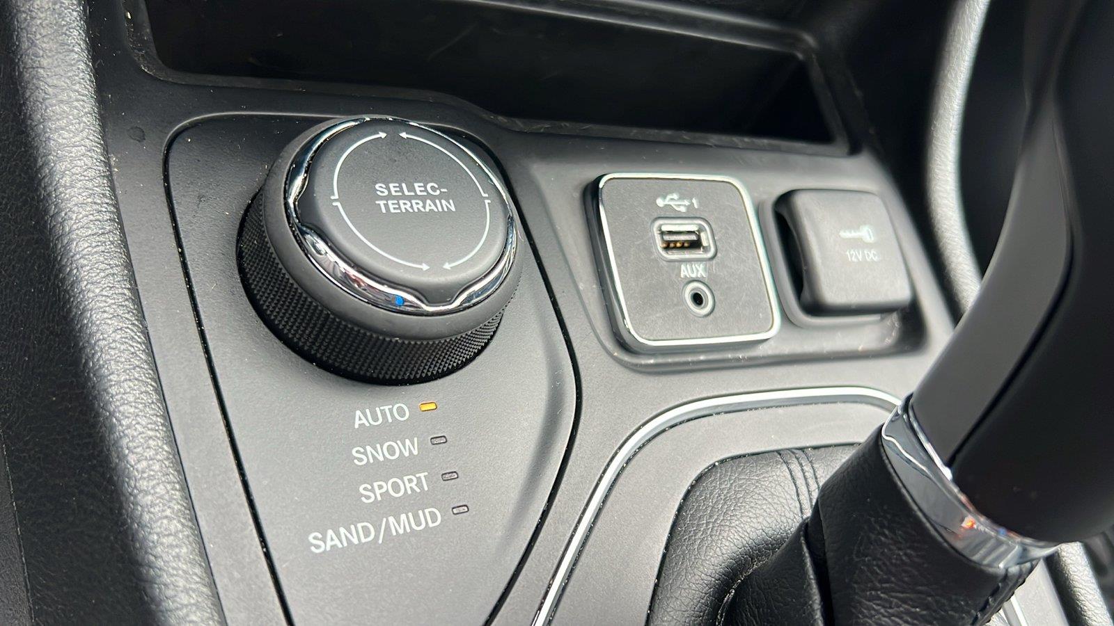 2022 Jeep Cherokee X at Diehl Automotive