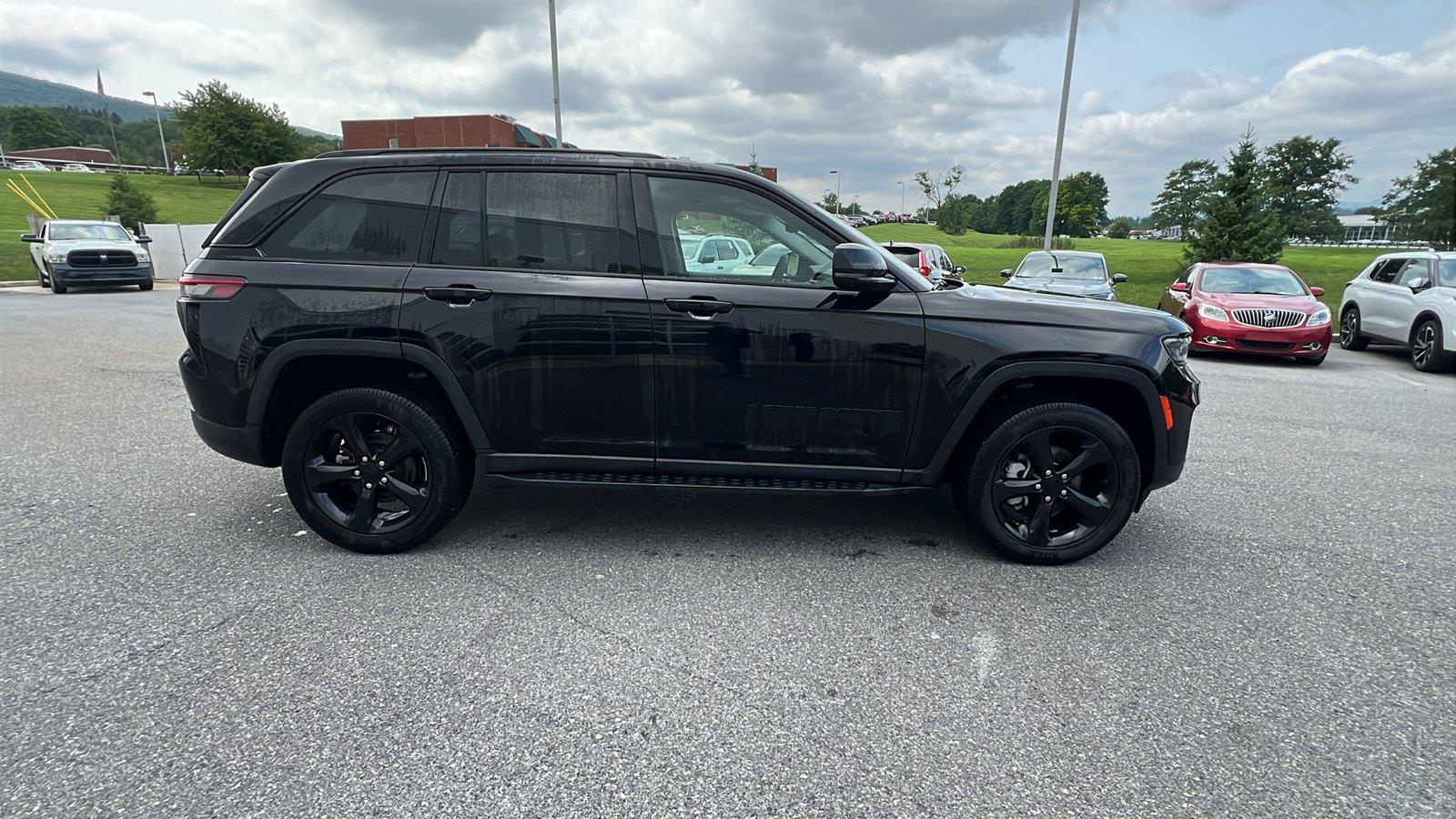 2023 Jeep Grand Cherokee Limited - 2