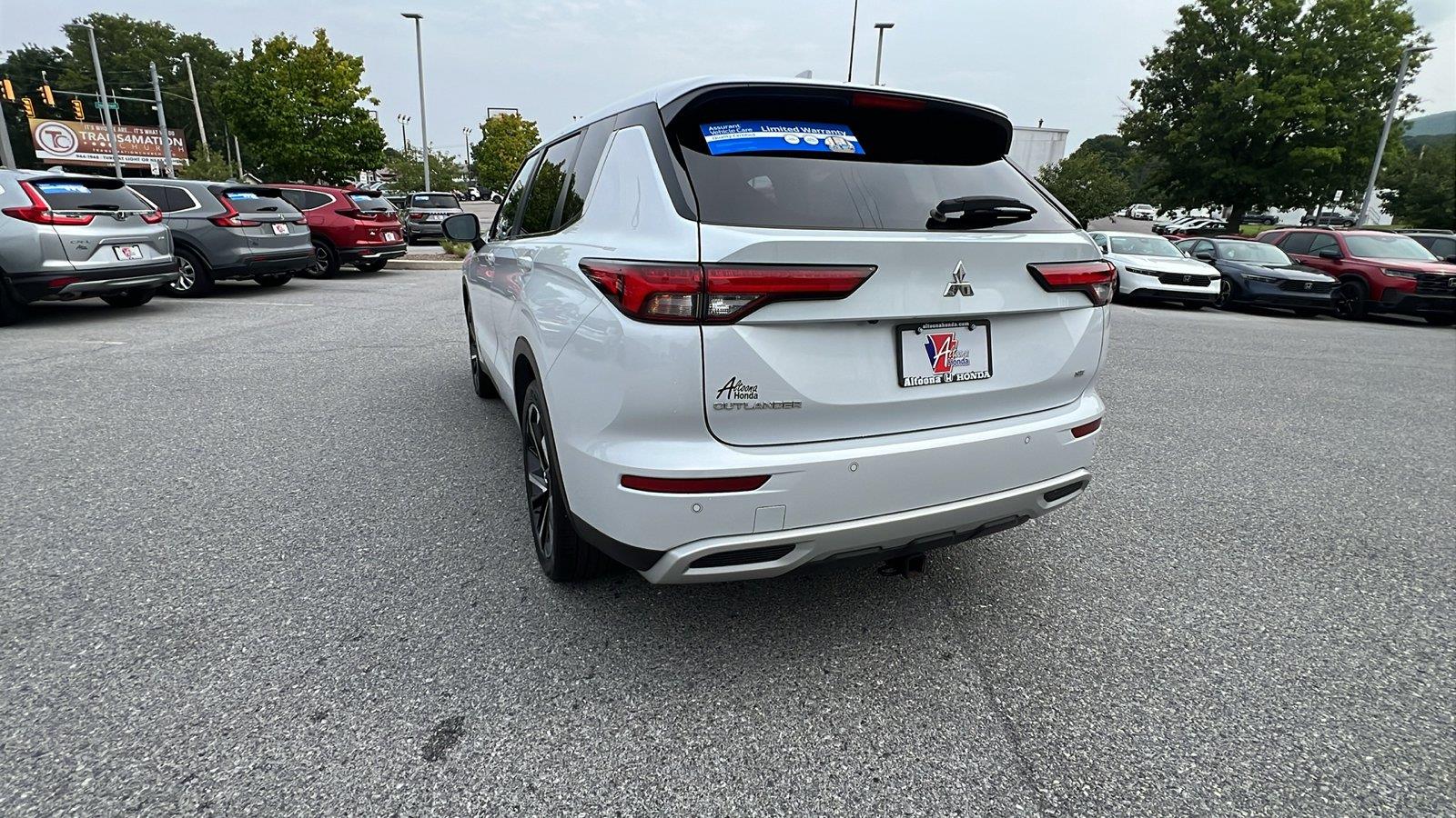 2024 Mitsubishi Outlander SE - 5