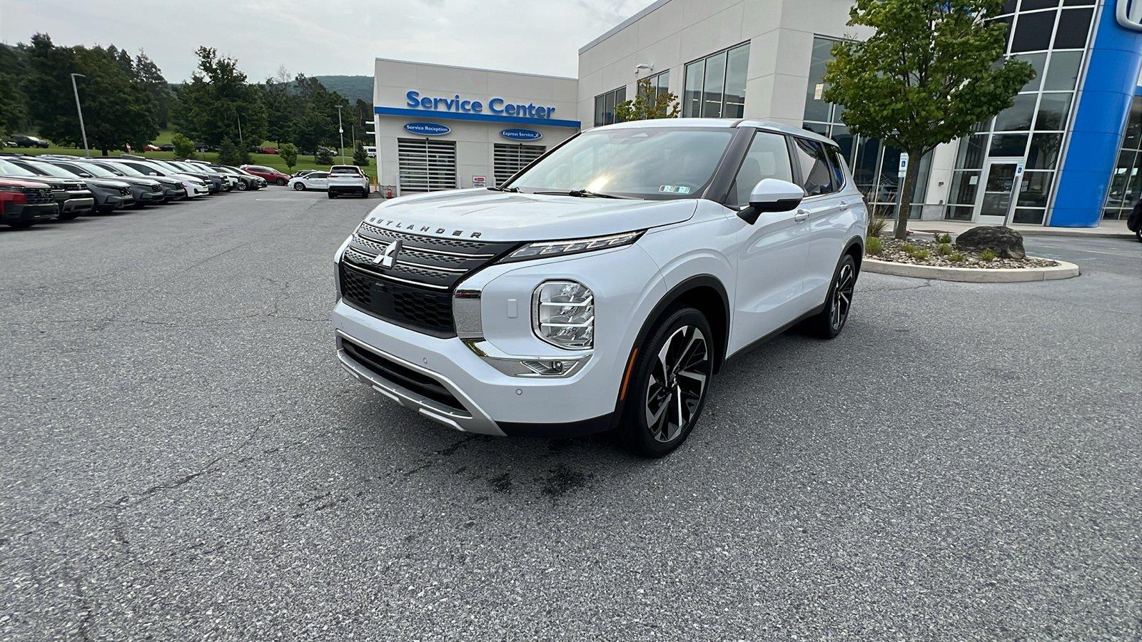 2024 Mitsubishi Outlander SE - 7