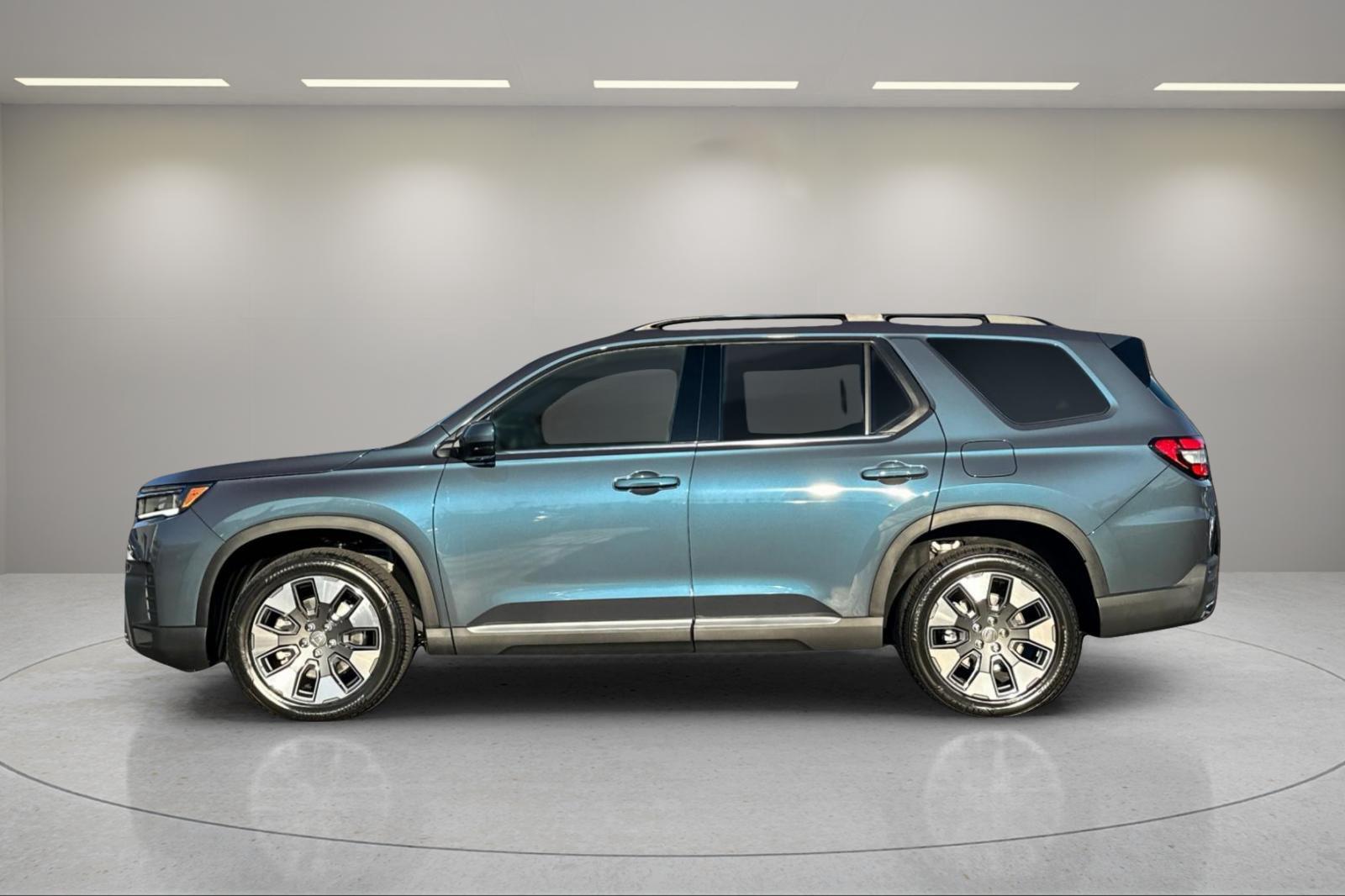 2026 Honda Pilot Elite at Altoona Honda