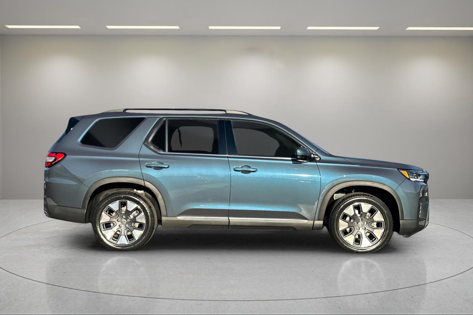2026 Honda Pilot Elite at Altoona Honda