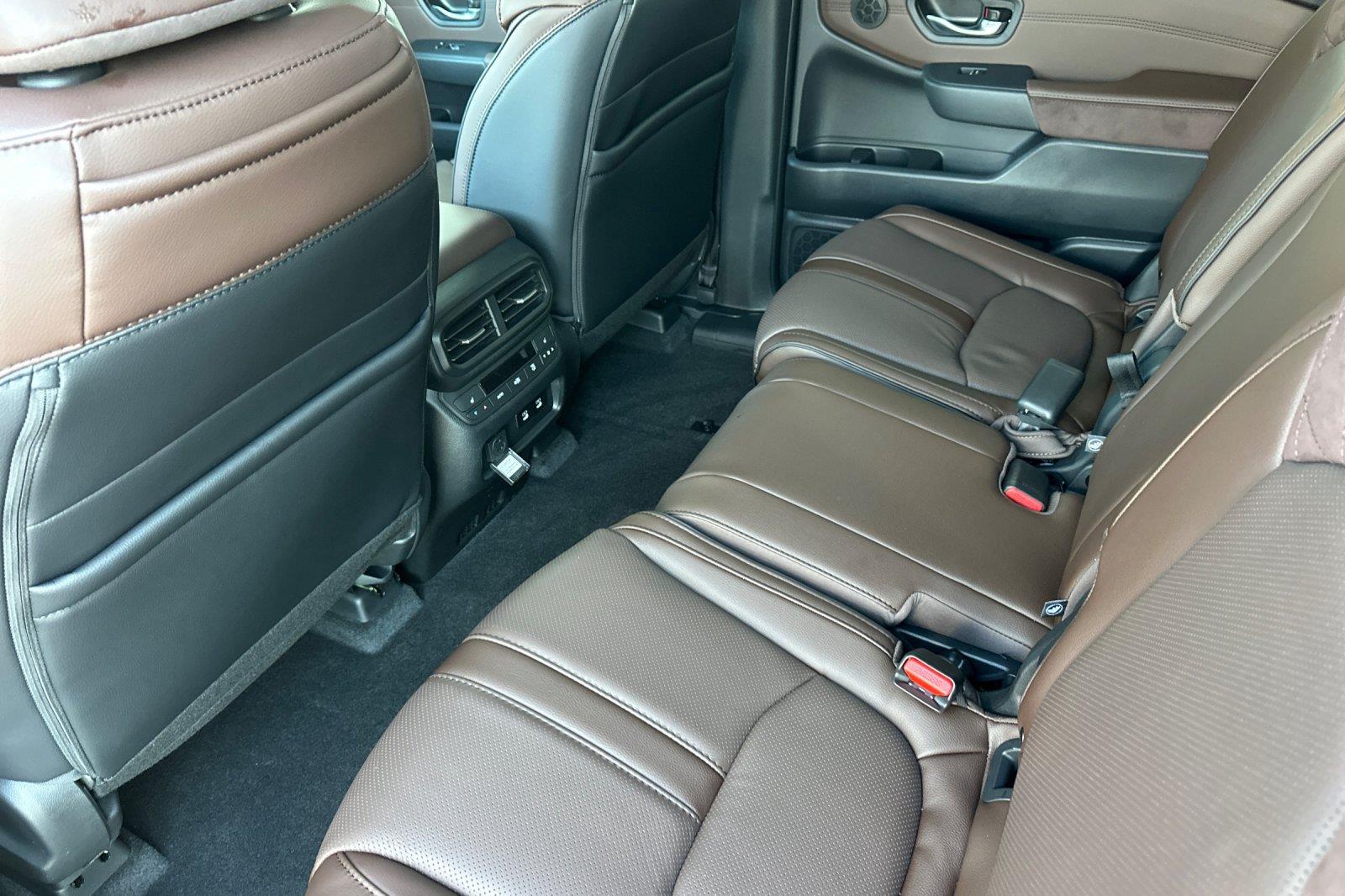 2026 Honda Pilot Elite at Altoona Honda
