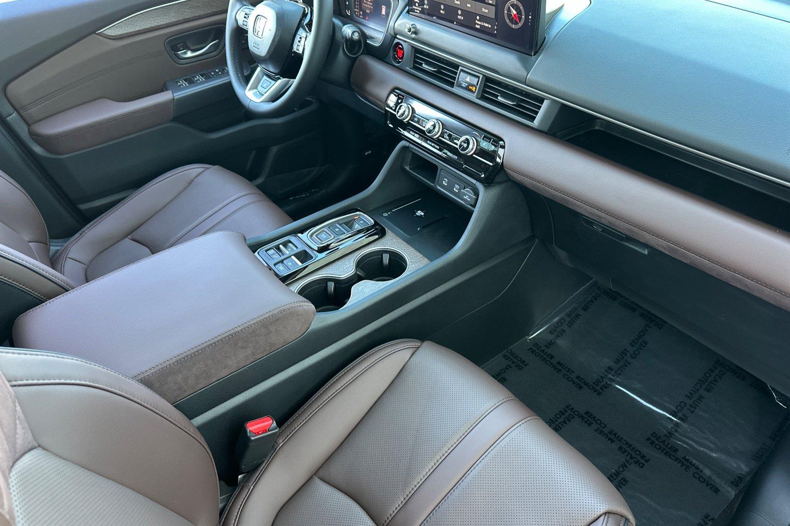 2026 Honda Pilot Elite at Altoona Honda