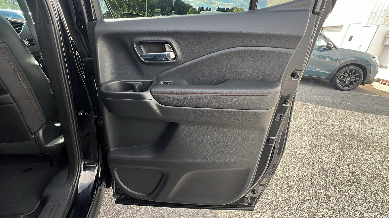 2024 Honda Ridgeline Black Edition at Altoona Honda