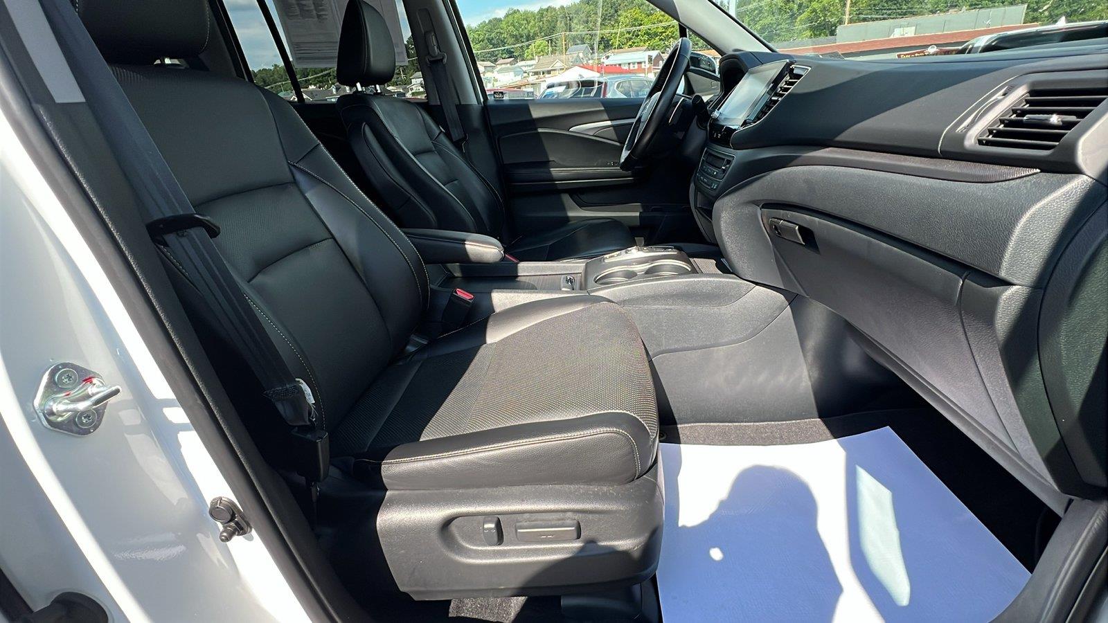 2023 Honda Ridgeline RTL-E at Solomon Chevrolet