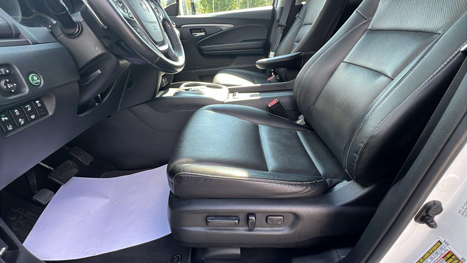 2023 Honda Ridgeline RTL-E at Solomon Chevrolet