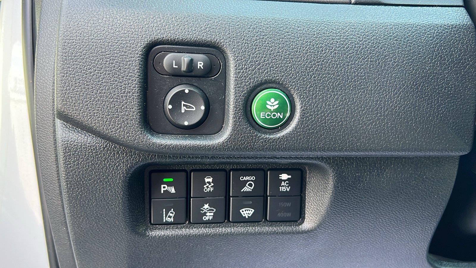 2023 Honda Ridgeline RTL-E at Solomon Chevrolet