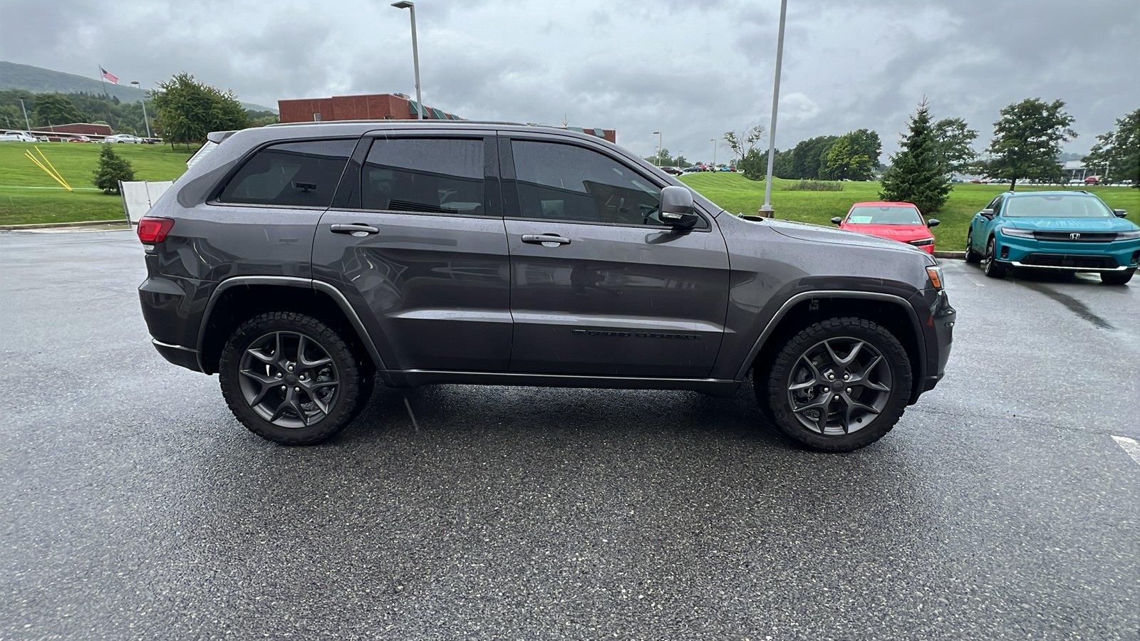 2021 Jeep Grand Cherokee 80th Anniversary - 2