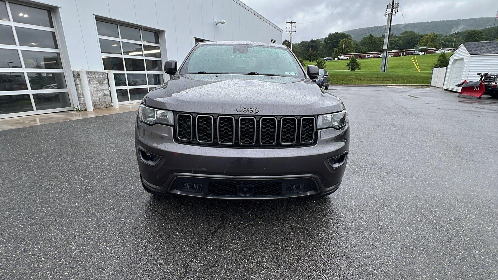 2021 Jeep Grand Cherokee 80th Anniversary - 8