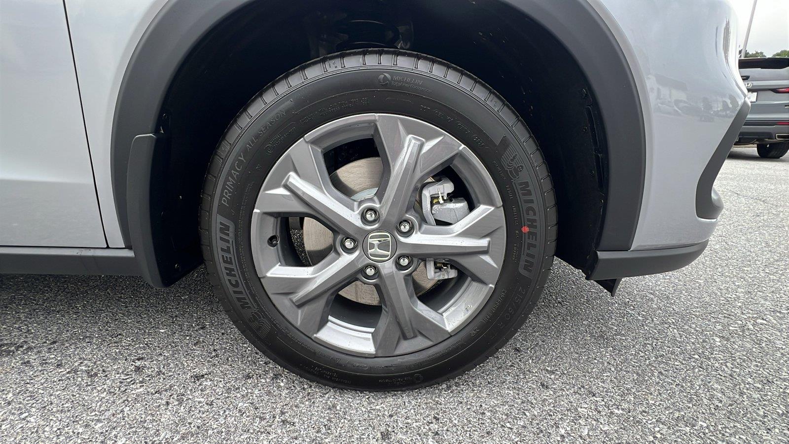 2027 Honda HR-V photo 11 of 30