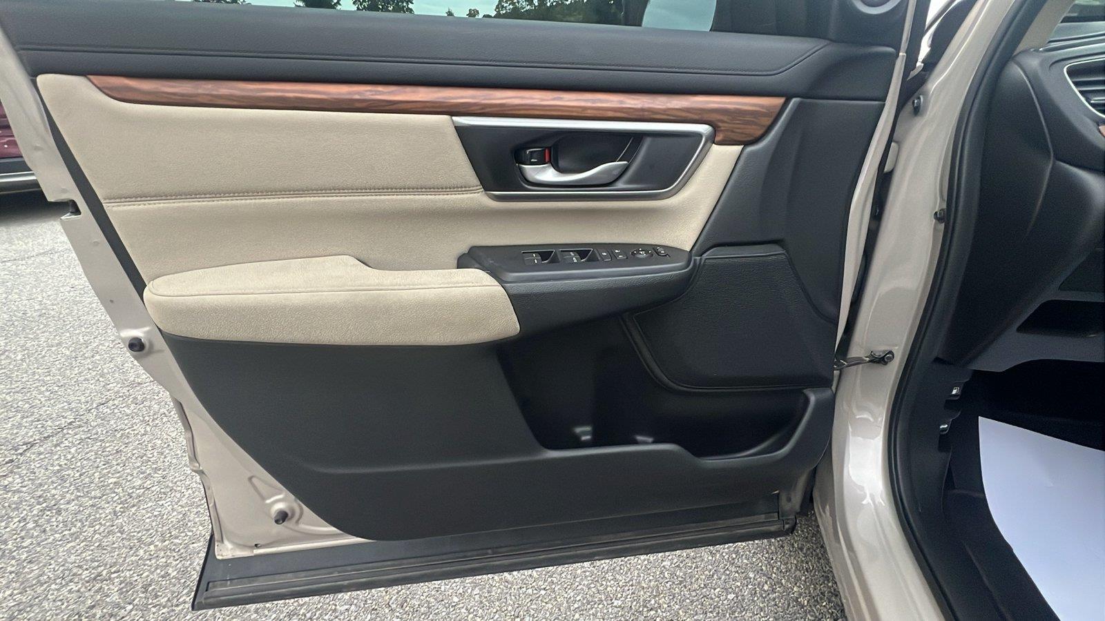 2019 Honda CR-V EX at Humes CDJR