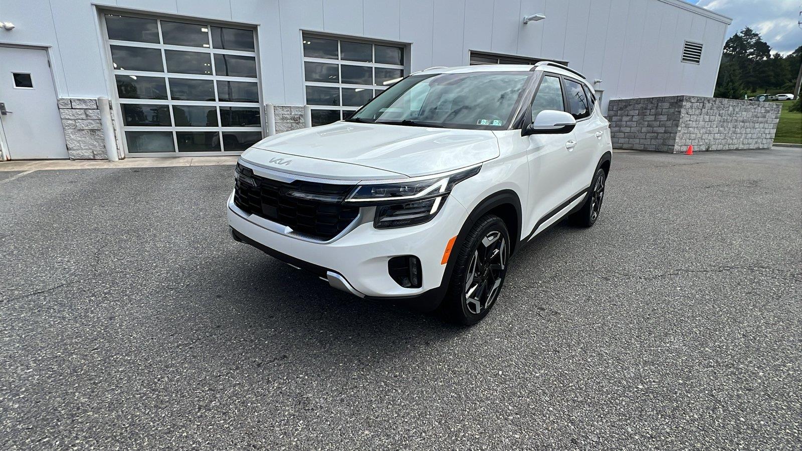 2024 Kia Seltos SX - 7
