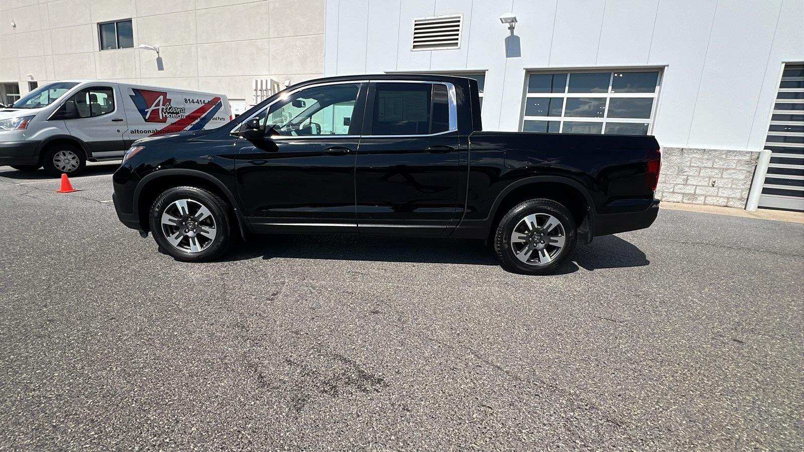2017 Honda Ridgeline RTL-T at McCandless Ford