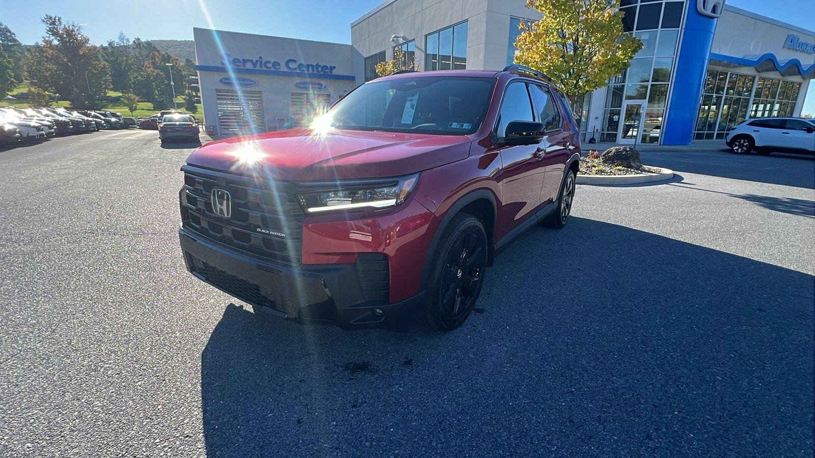 2026 Honda Pilot photo 8 of 35