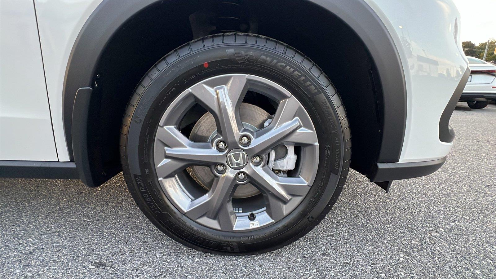 2027 Honda HR-V photo 11 of 28