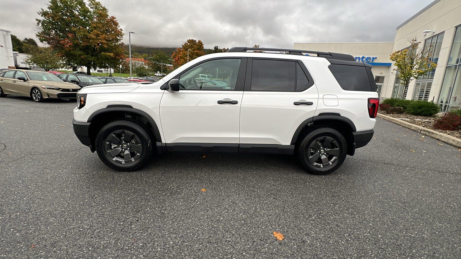 2026 Honda Passport photo 7 of 31