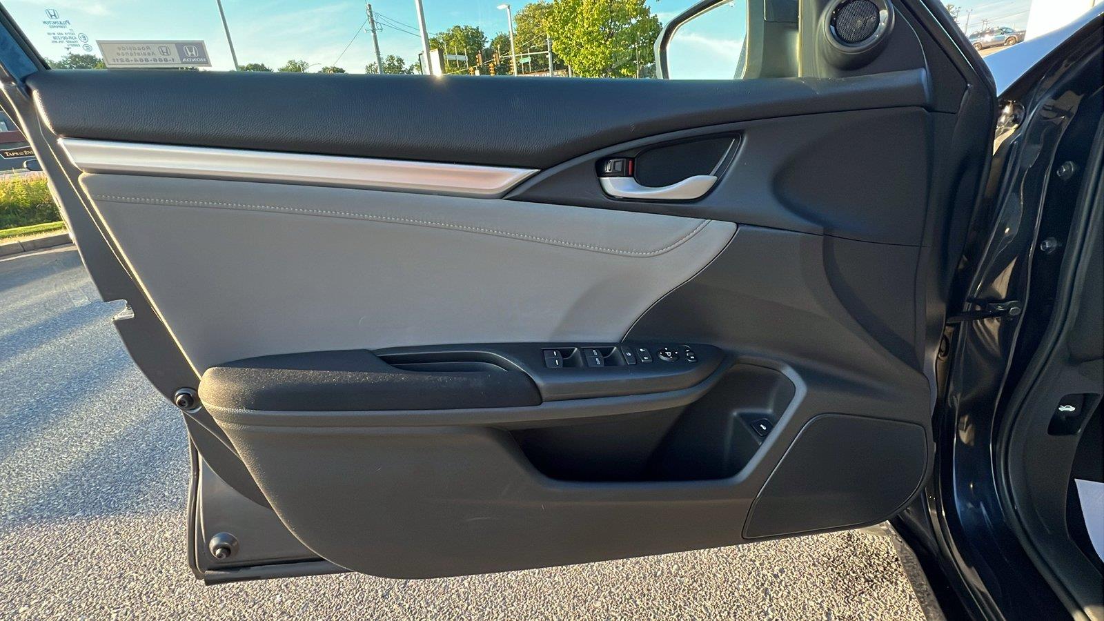 2020 Honda Civic Sedan EX at Altoona Honda