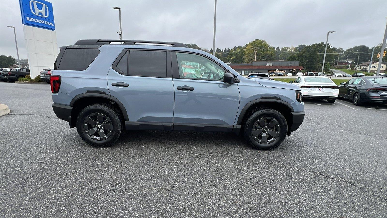 2026 Honda Passport photo 3 of 31