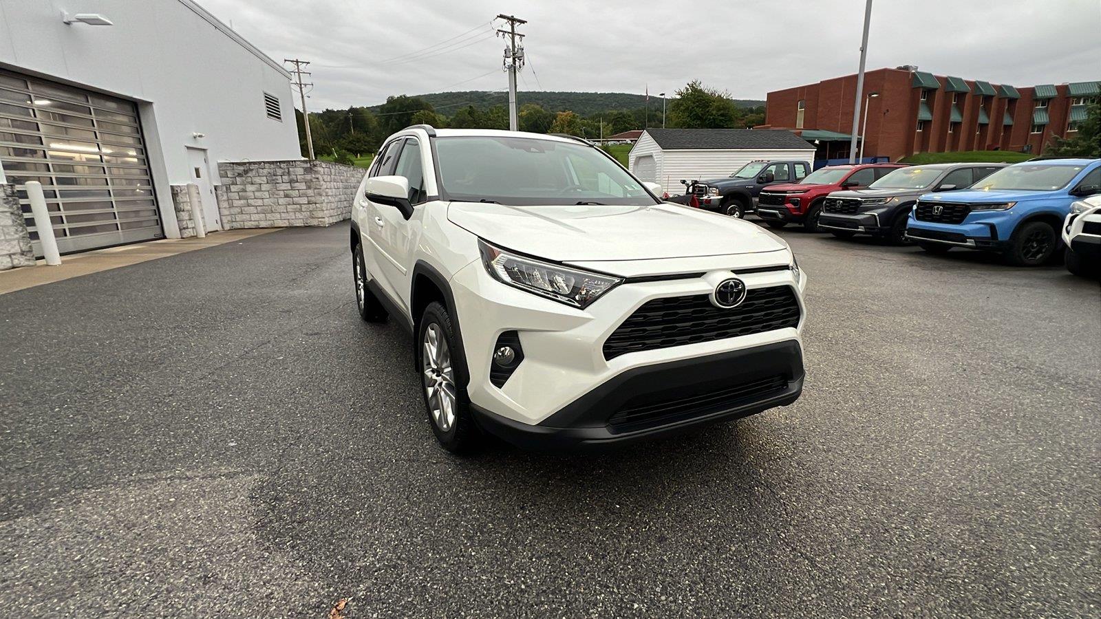 2021 Toyota RAV4 XLE Premium - 1