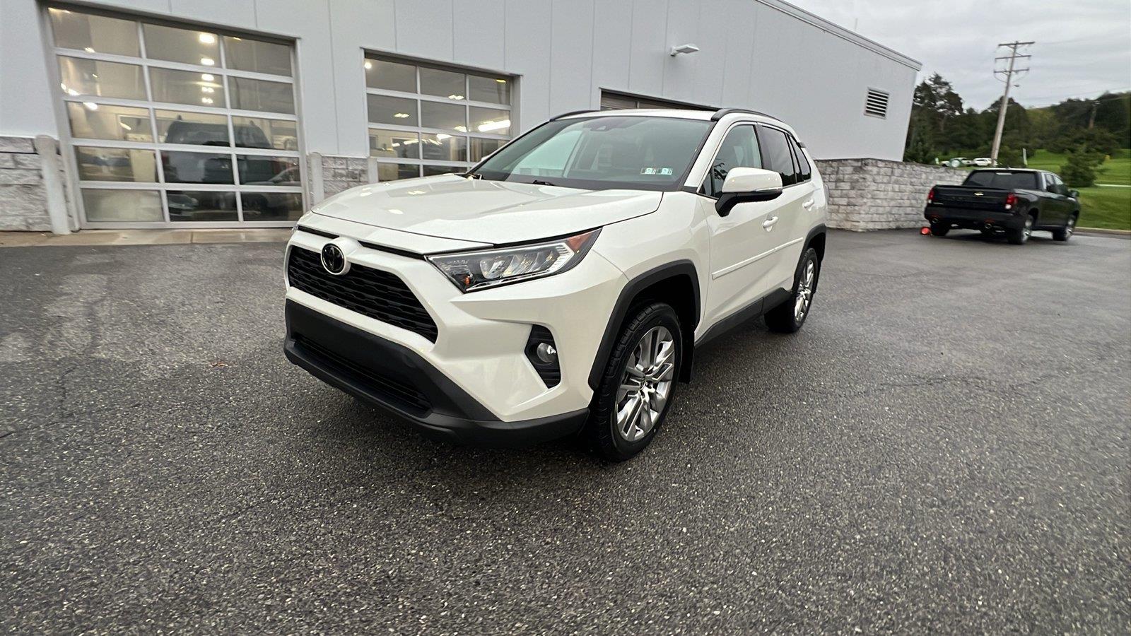 2021 Toyota RAV4 XLE Premium - 7