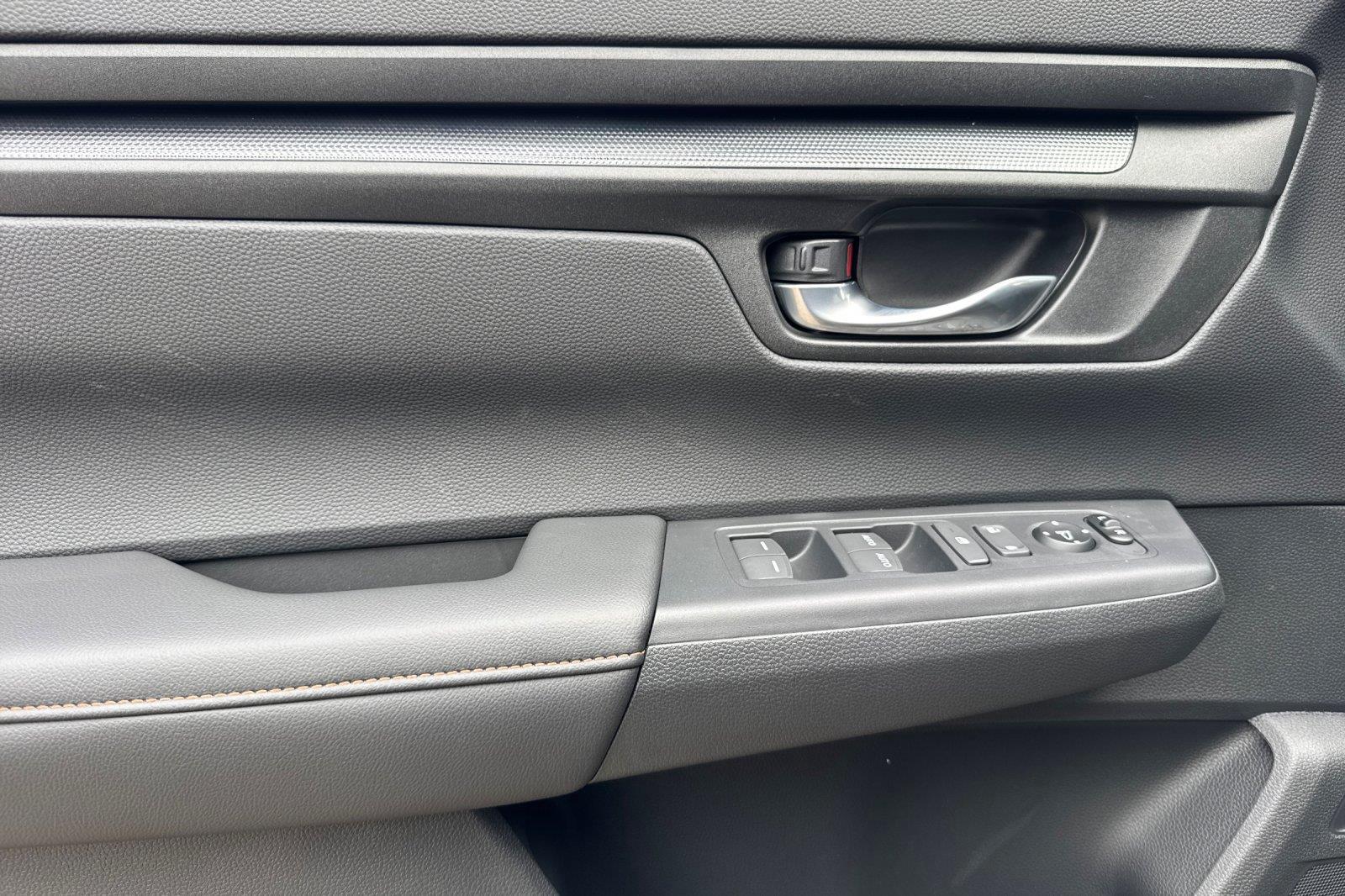 2027 Honda CR-V Hybrid photo 10 of 25