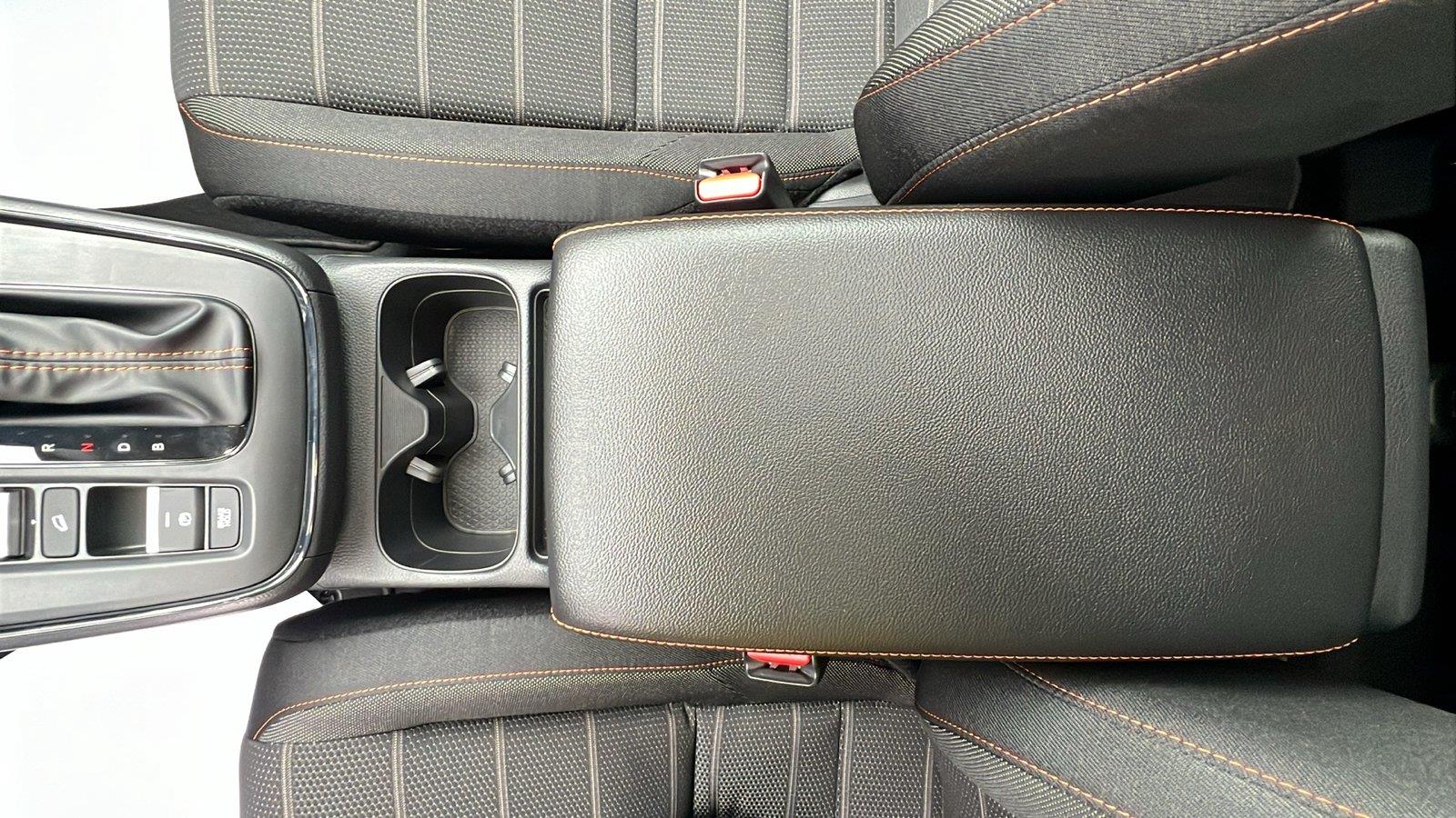 2027 Honda CR-V Hybrid photo 24 of 31