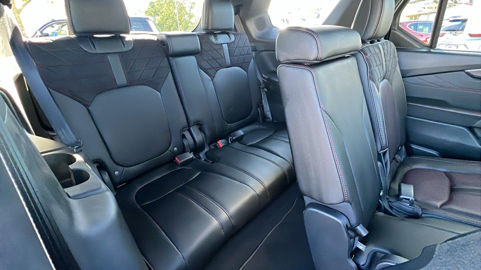 2026 Honda Pilot photo 16 of 35