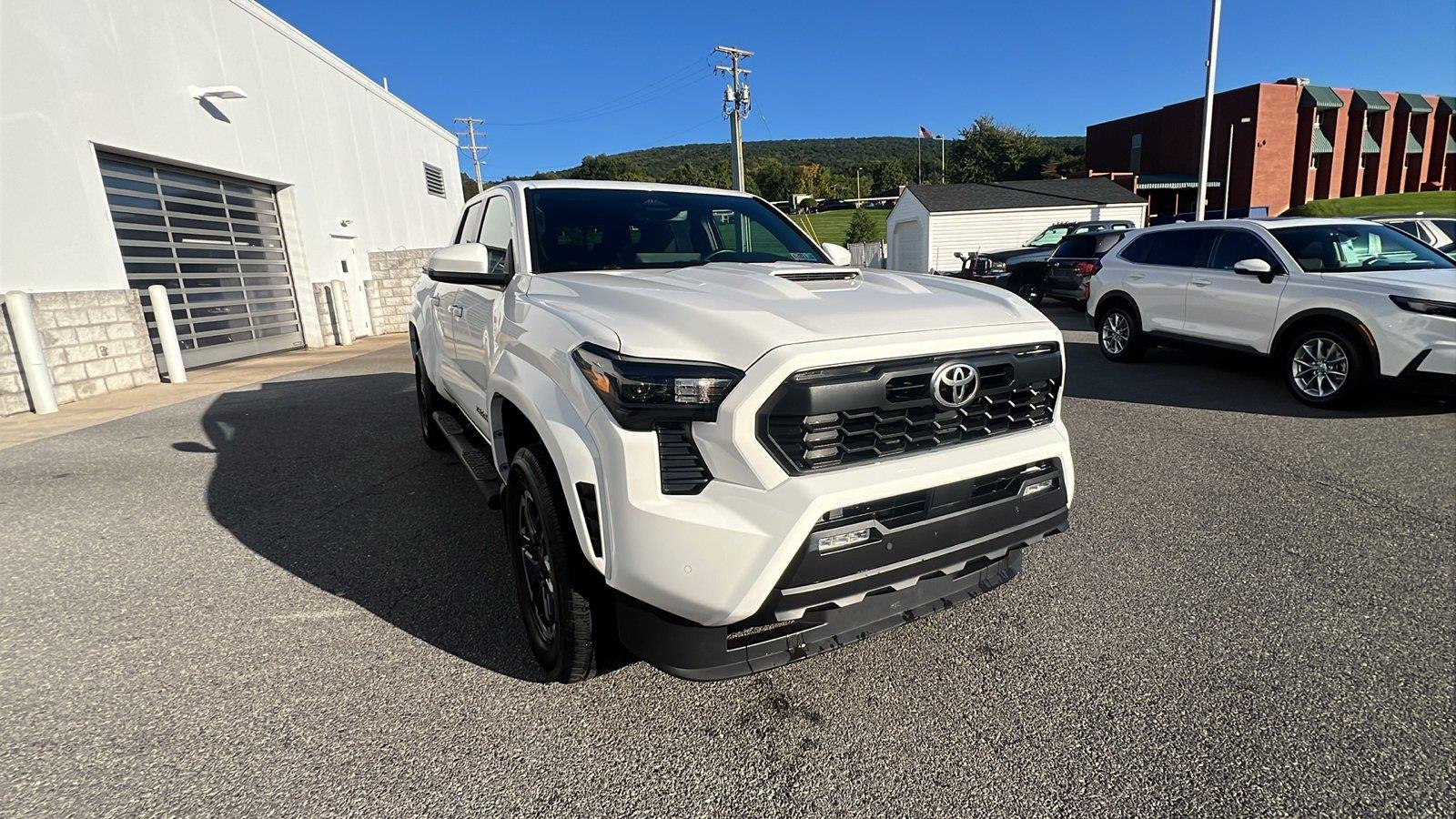 2024 Toyota Tacoma TRD Sport - 1