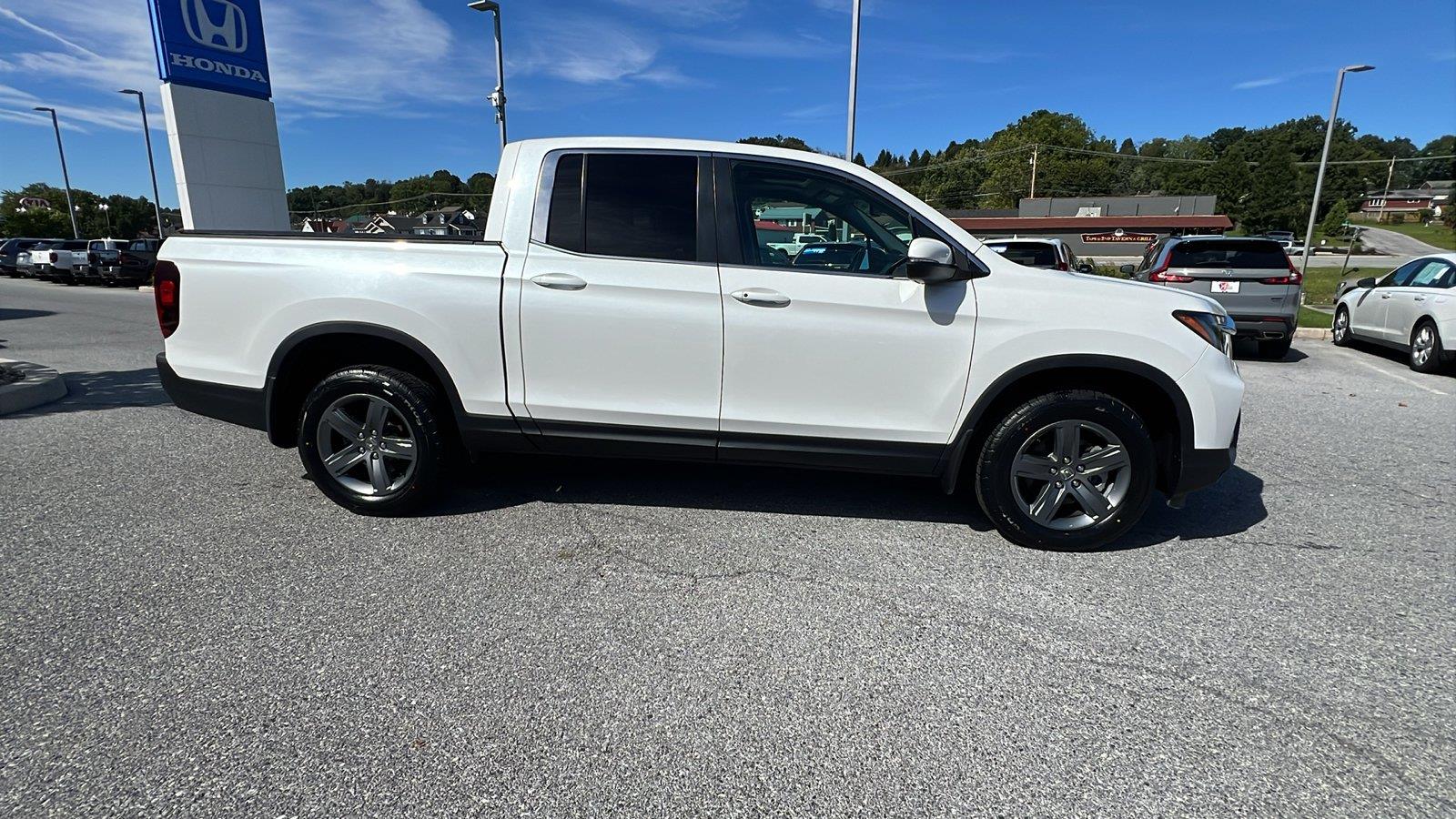 2022 Honda Ridgeline RTL at Altoona Honda