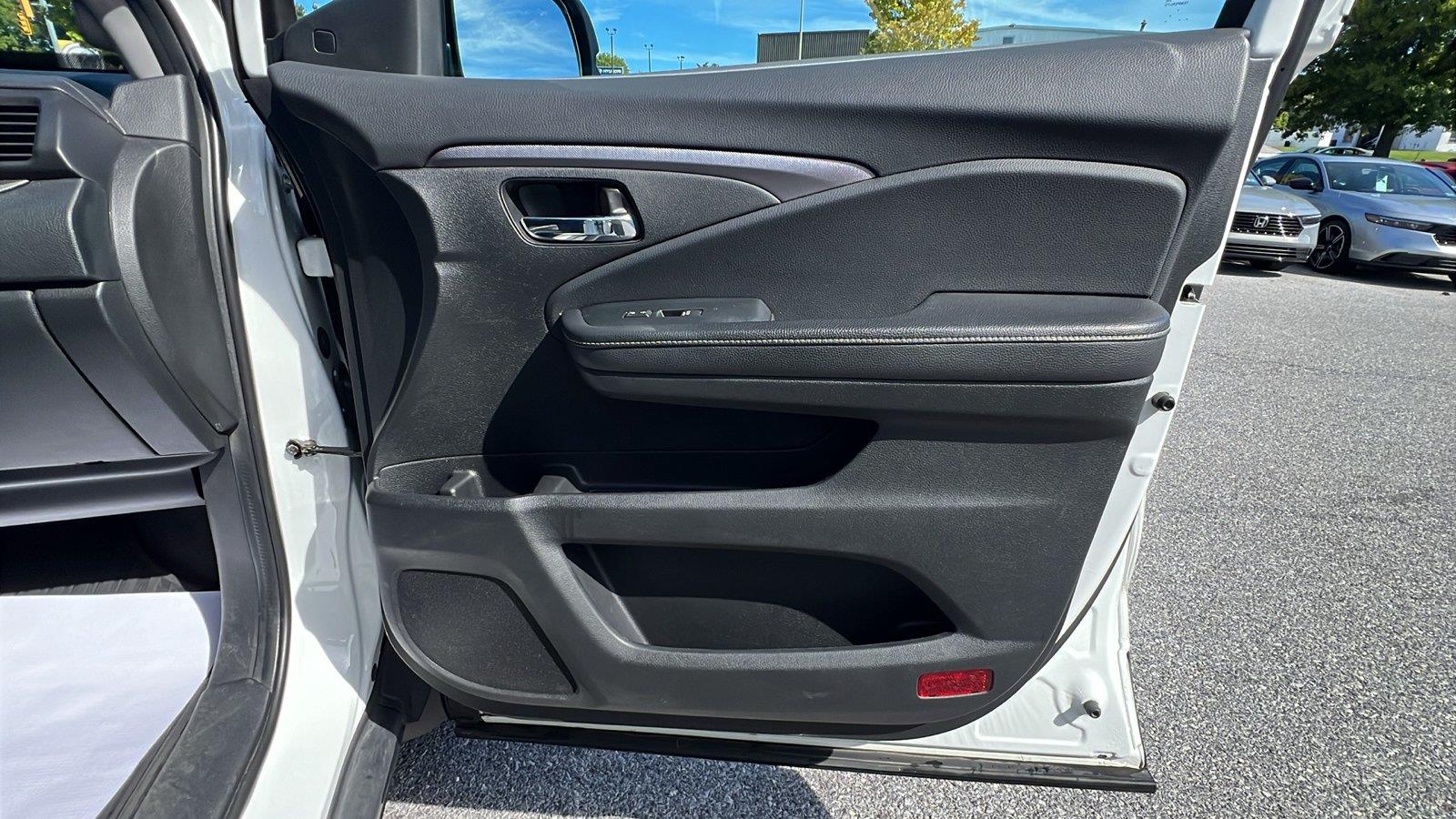 2022 Honda Ridgeline RTL at Altoona Honda