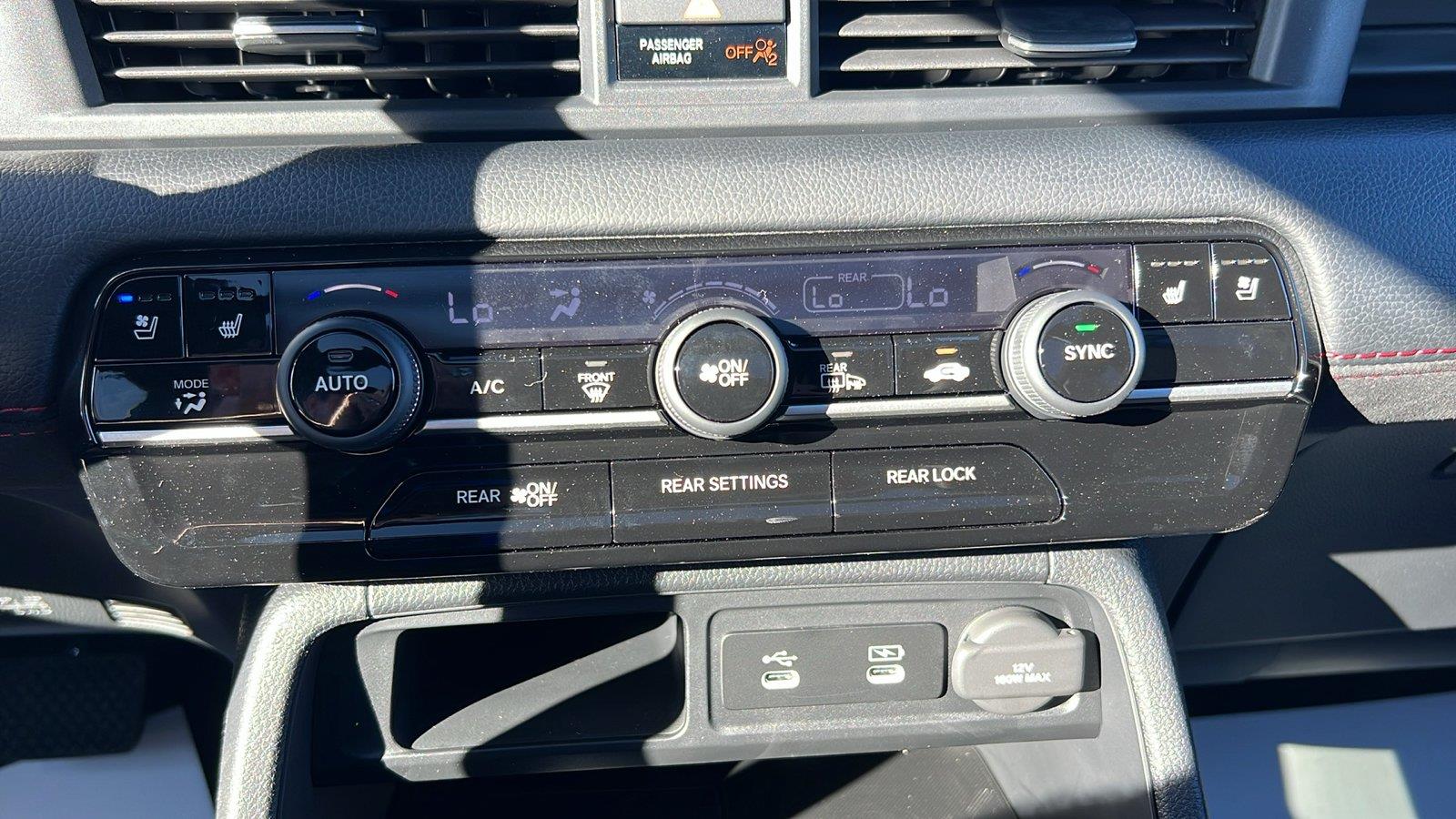 2026 Honda Pilot photo 28 of 35