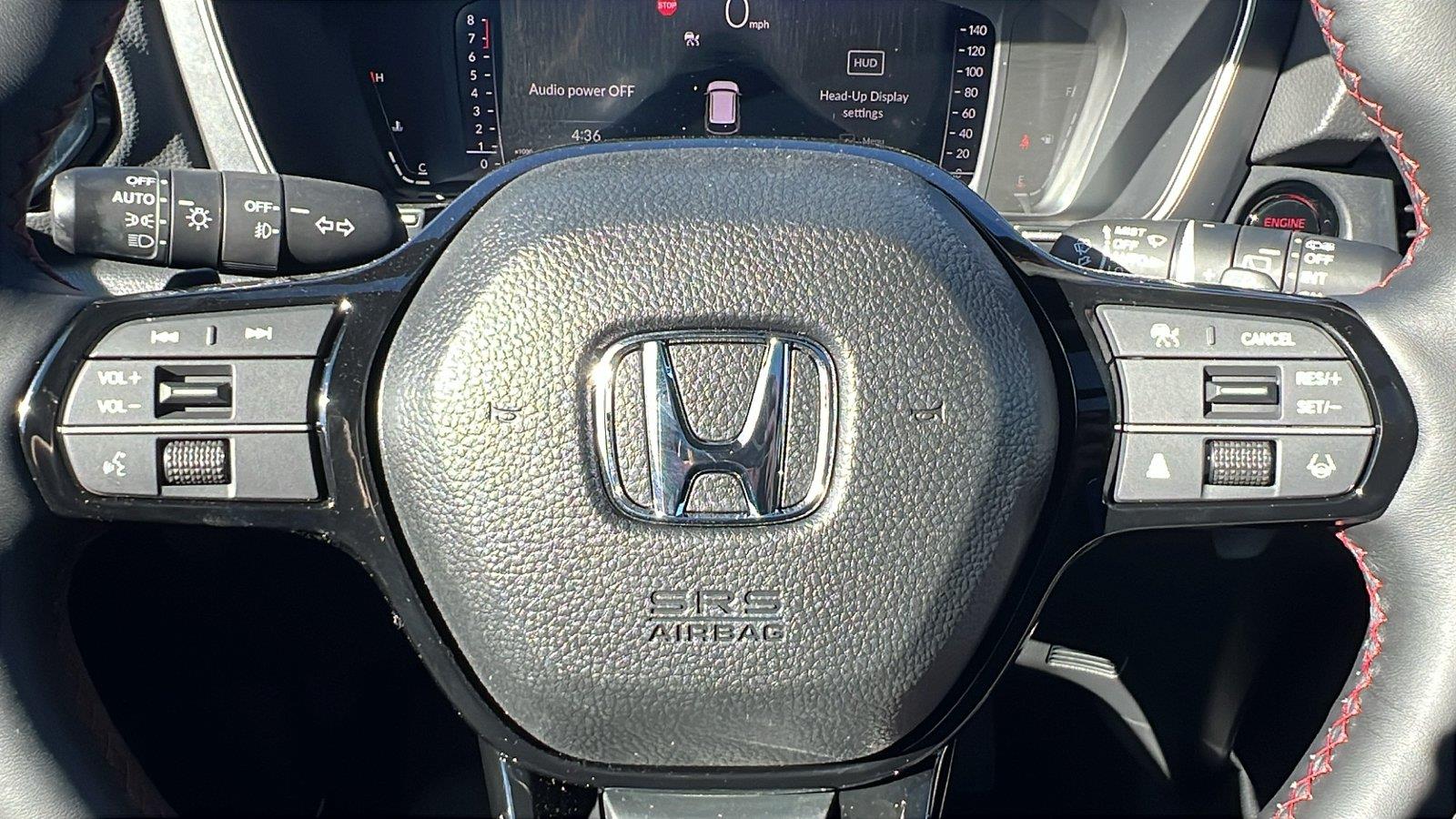 2026 Honda Pilot photo 33 of 35