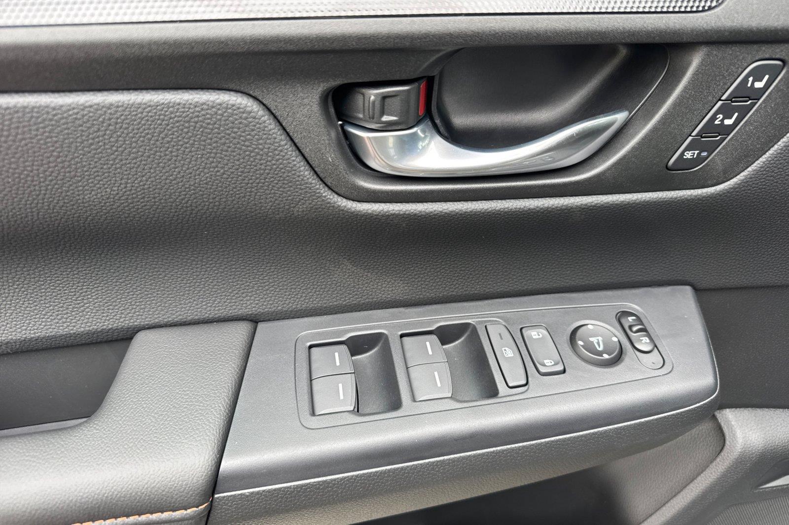 2027 Honda CR-V Hybrid photo 10 of 25
