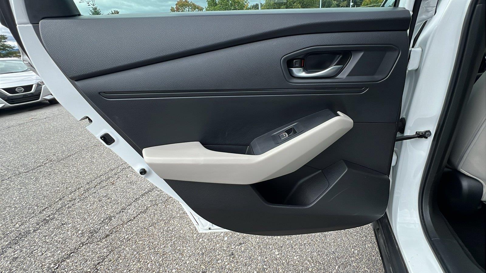 2024 Honda Accord Sedan photo 17 of 28