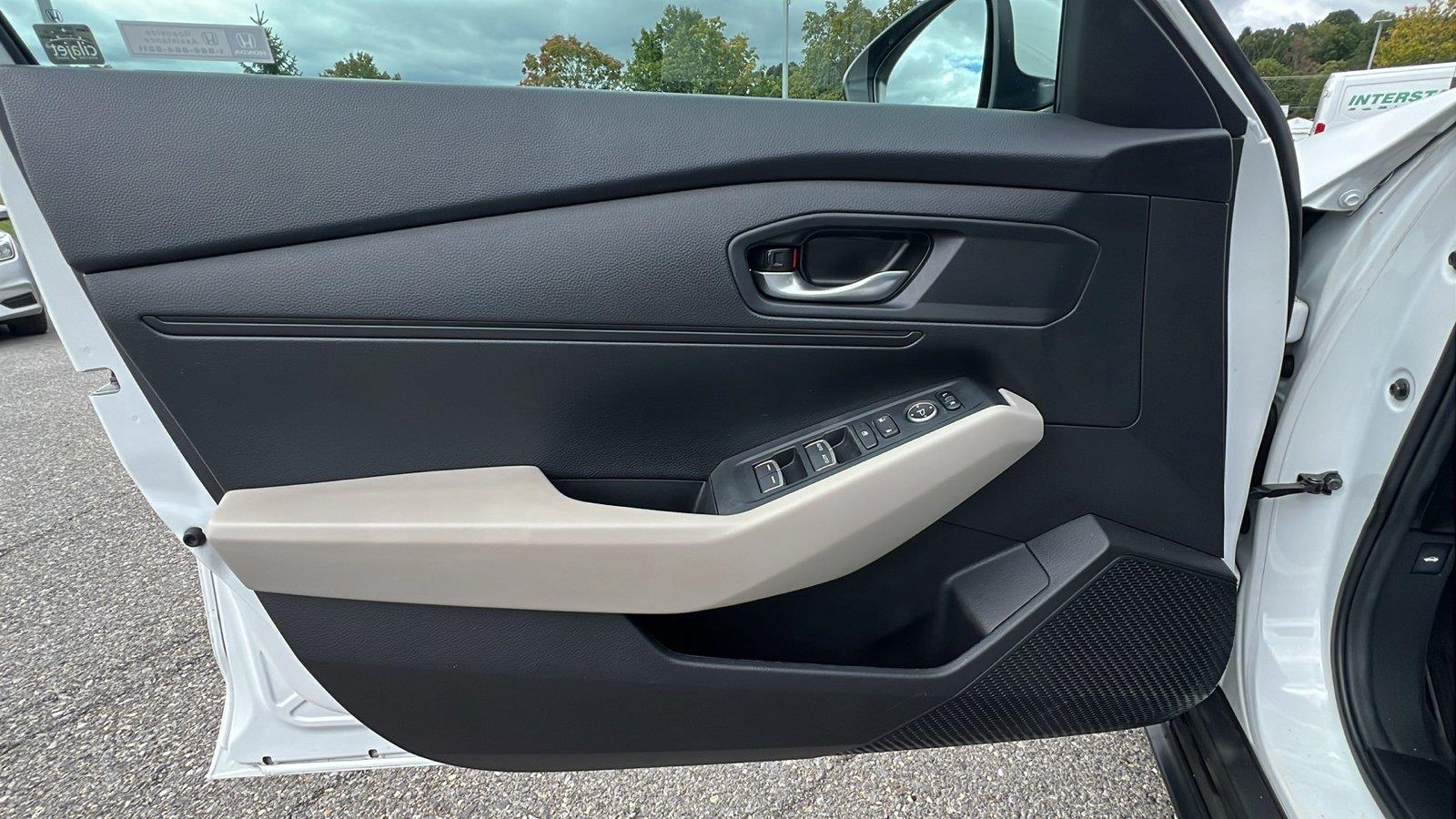 2024 Honda Accord Sedan photo 20 of 28
